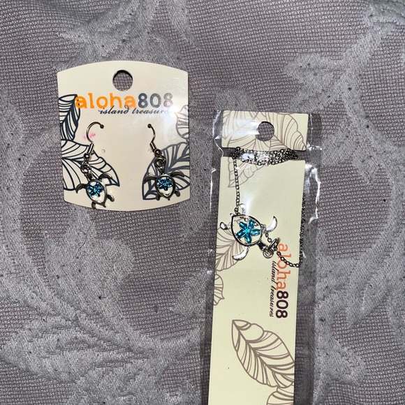 Turtle/ blue flower necklace & earrings set from Hawaii!! - Picture 3 of 3